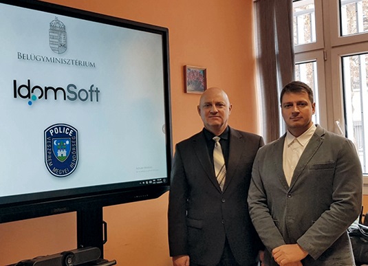 Fellegi Norbert ezredes és Pető János alezredes