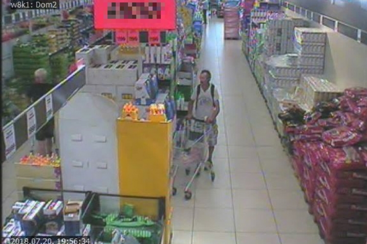 régi biztonsági megfigyelő kamera élelmiszerüzlet