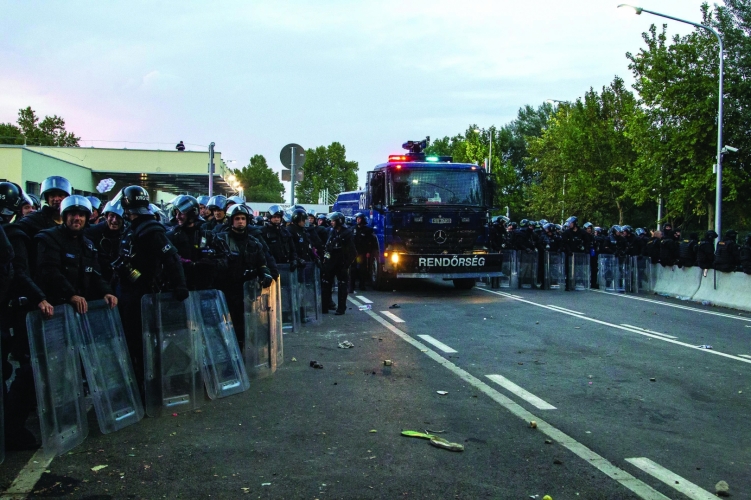 egyetlen rendőr találkozó