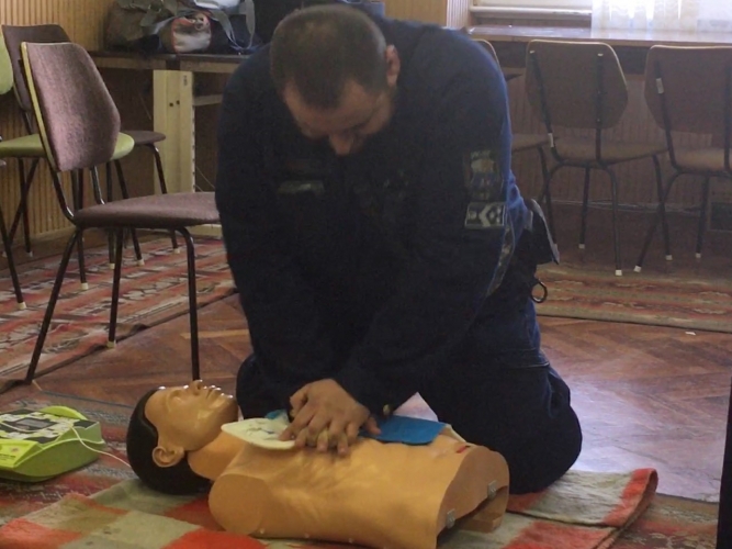 Víg Zoltán r. főtörzsőrmester a Police Medic képzésen