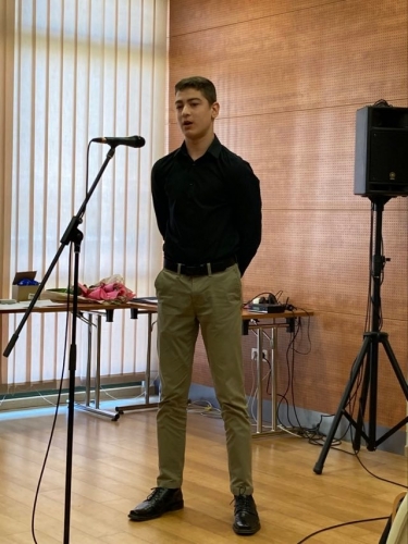 Somogyvári Ákos