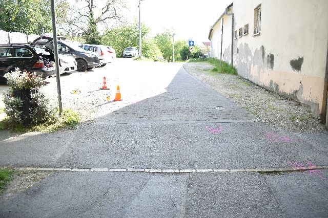 kép