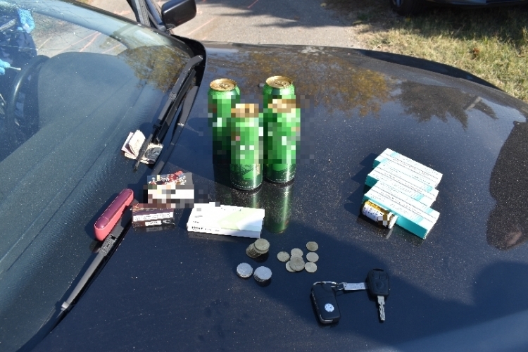 kép