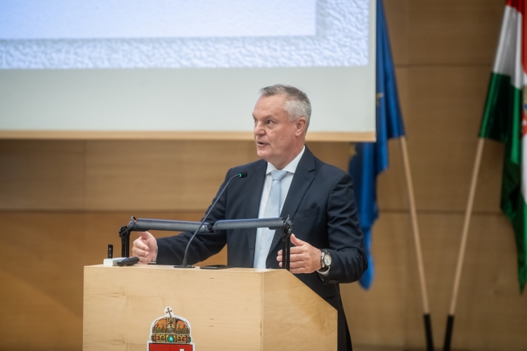 Dr. Töreki Sándor