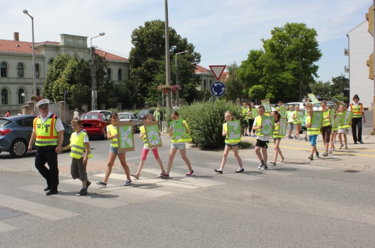 Köszönet az autósoknak