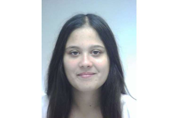 bűnügy,bűnmegelőzés,balesetinfó,figyelem! Pécs,rendőreink,lakossági segítség,15 éves leány,Nikolics Petra Beatrix,eltűnt,Hirmagazin.eu,leány,fiatalkorú,magyar rendőrség,közbiztonság növelése,mindennapos áldozatvállalásukat köszönjük!,police.hu,ORFK,BRFK,Készenléti Rendőrség,TEK,kommandó,kerületi kapitányságok,vármegyei rendőr-főkapitányságok,keresés,nyomozás,friss rendőrségi bejelentés,friss,rendőrségi hírek,rendőri hírek,közérdekű,haza,hazaszeretet,veszély,életveszély,Pécsi Rendőrkapitányság,Bűnügyi Osztály