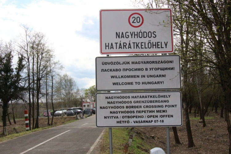 Új határátkelőhely nyílt a magyar-ukrán határszakaszon
