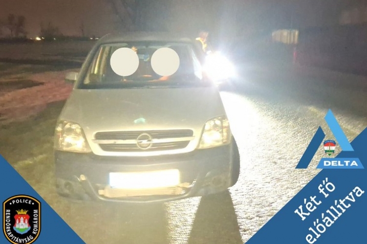 Kábítószerrel a szervezetükben, hamis rendszámmal furikáztak Komáromban